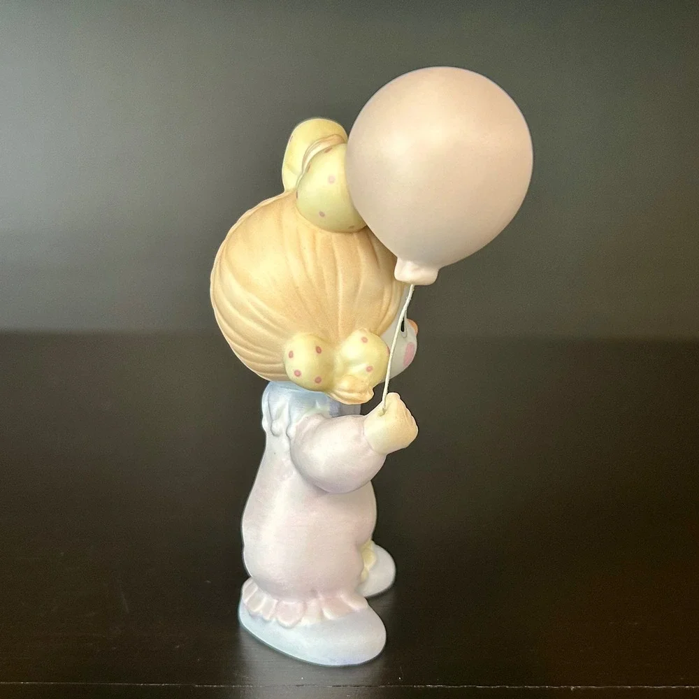 Vintage 1984 Precious Moments Clown Girl with Balloon Figurine 12238/B Pastel 4" - Picture 5 of 7